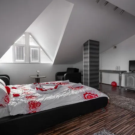 ホテル Rozmantic 3*